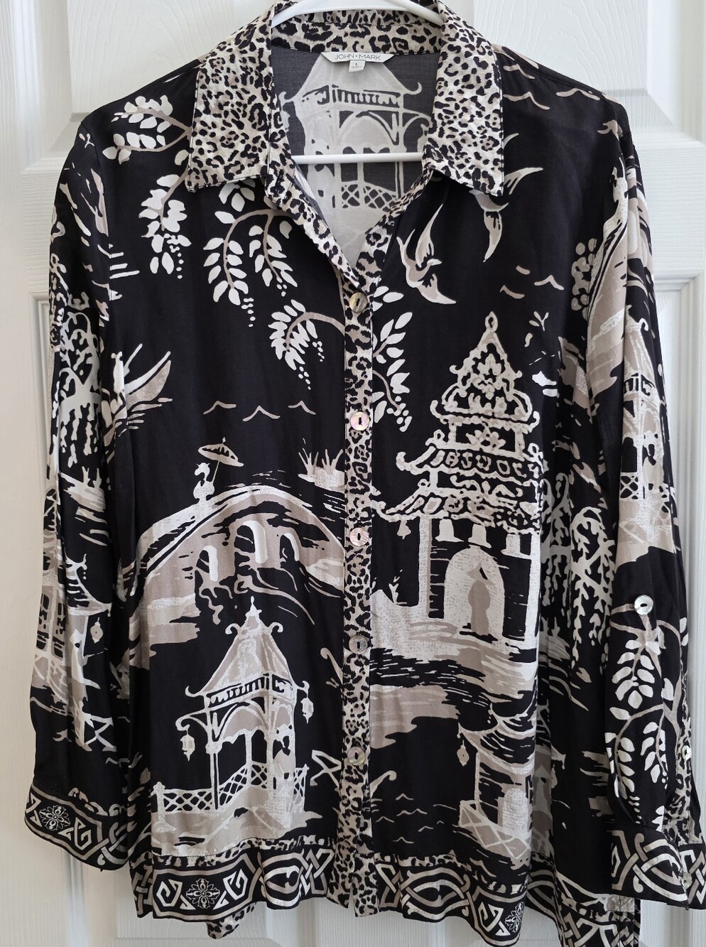 John Mark Large Blouse Black Tan Sicenic Print Long Sleeves